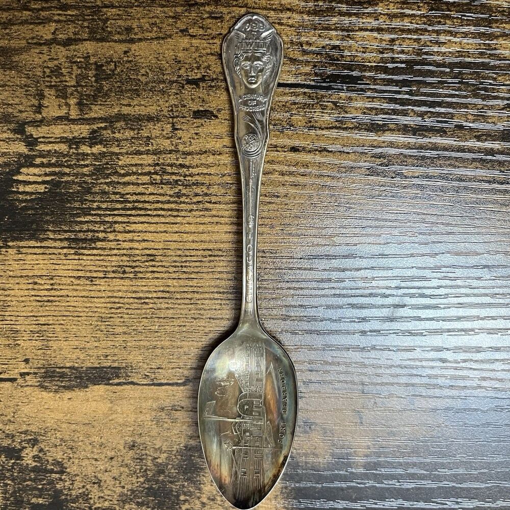 Chicago 1933 World’s Fair Century of Progress WM A Rogers Souvenir Spoon 6” Long